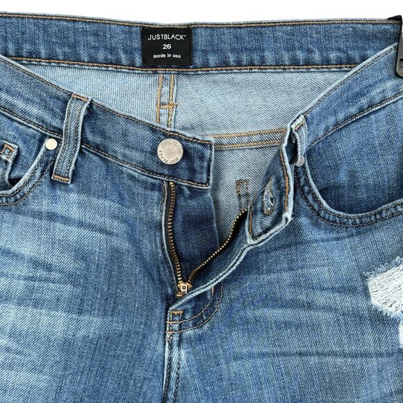 Just Black SZ 26 Jeans Distressed Low-Rise Zip-Fly Whiskered Medium Wash Womens - Picture 3 of 9